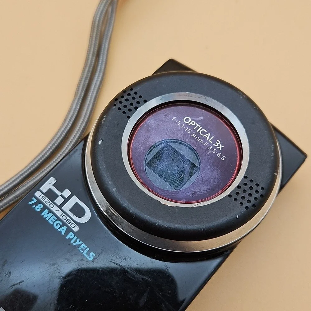 Samsung Pocket HD Digital Camcorder Camera HMX-U20 Black UNTESTED AS IS FOR PART